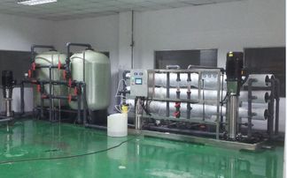 宏旺RO-10000單級反滲透純水機在浙江地區(qū)的水處理設(shè)備批發(fā)與軟件外包服務(wù)的協(xié)同發(fā)展